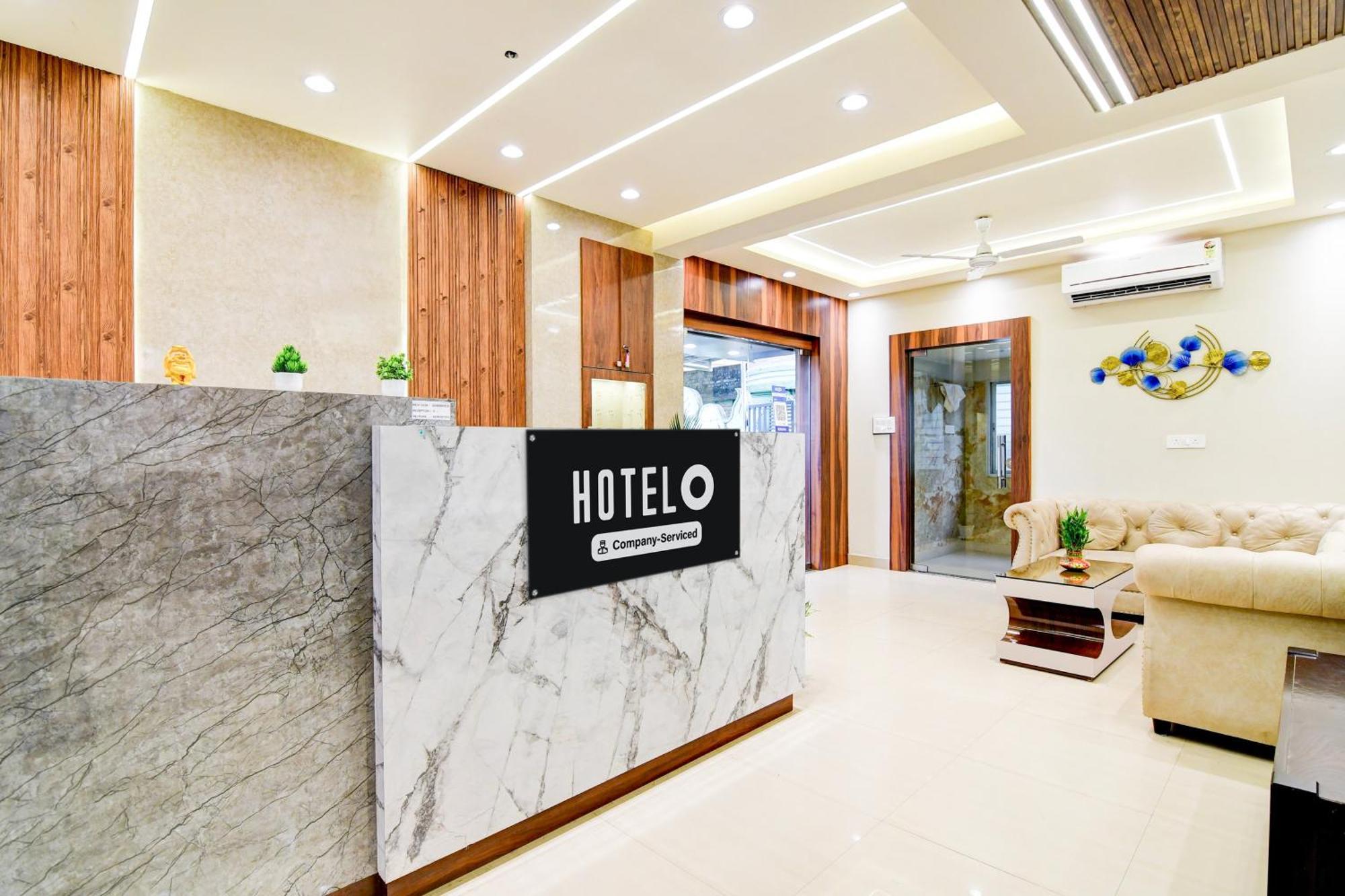 Super Townhouse Kaikhali Near Airport Calcutta Exterior foto